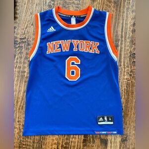 New York Knicks NBA Jersey Kristaps Porzingis Adidas Youth Size Medium Authentic